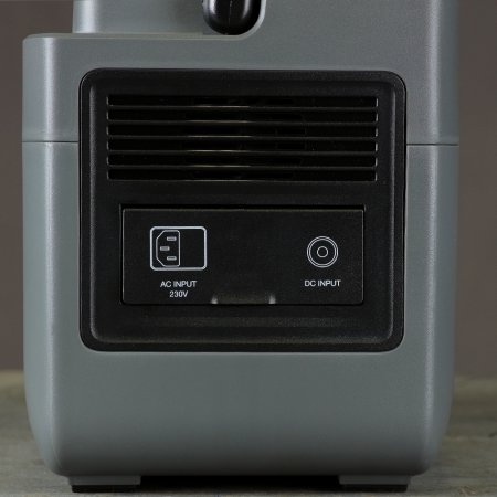 Портативная электростанция FUBAG AS 1200i (аккумулятор LiFePO4) в Магадане фото