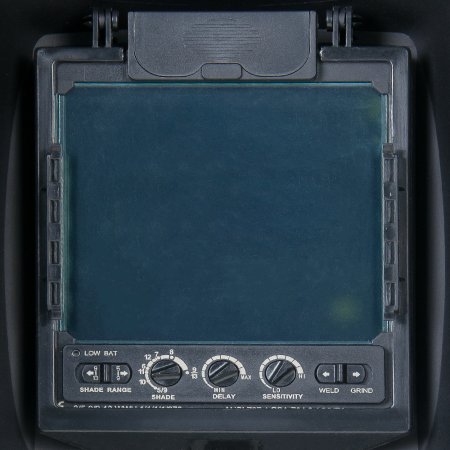 Маска сварщика Хамелеон с регулирующимся фильтром FUBAG IQ 5-13N M 2  Маска сварщика Хамелеон с регулирующимся фильтром FUBAG IQ 5-13N M 2 в Магадане фото