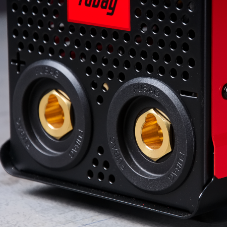 Сварочный инвертор FUBAG IN 160 SYN Цифровой (Digital) в Магадане фото