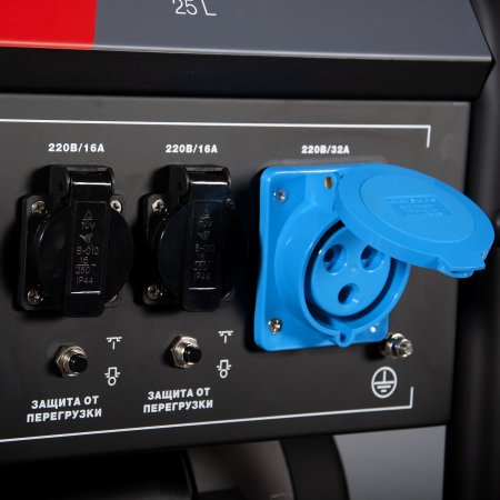 Бензиновый генератор с электростартером и коннектором автоматики FUBAG BS 7500 A ES Бензиновый генератор с электростартером и коннектором автоматики FUBAG BS 7500 A ES в Магадане фото