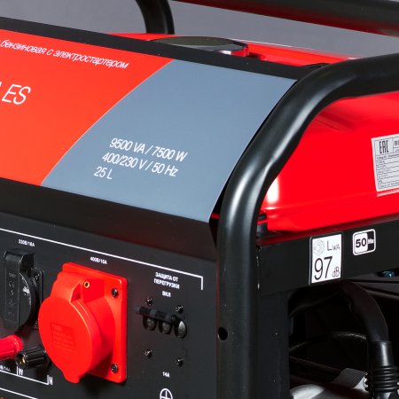 Бензиновый генератор FUBAG BS 8000 DA ES (трехфазный) с электростартером и коннектором автоматики Бензиновый генератор FUBAG BS 8000 DA ES (трехфазный) с электростартером и коннектором автоматики в Магадане фото