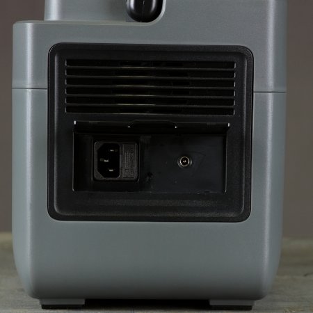 Портативная электростанция FUBAG AS 1200i (аккумулятор LiFePO4) в Магадане фото