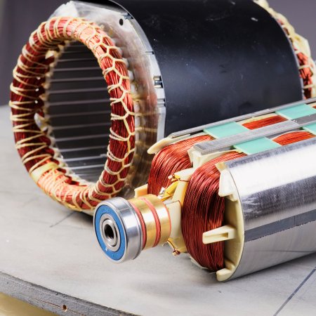 Бензиновый генератор FUBAG BS 8000 DA ES (трехфазный) с электростартером и коннектором автоматики Бензиновый генератор FUBAG BS 8000 DA ES (трехфазный) с электростартером и коннектором автоматики в Магадане фото