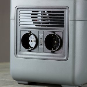 Портативная электростанция FUBAG AS 1200i (аккумулятор LiFePO4) в Магадане фото
