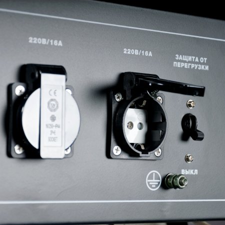 Бензиновый генератор FUBAG BS 2200 Бензиновый генератор FUBAG BS 2200 в Магадане фото