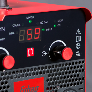 Сварочный полуавтомат FUBAG IRMIG 200 SYN с горелкой 250 А 3 м в комплекте в Магадане фото