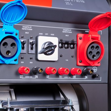 Бензиновый генератор FUBAG BS 8500 XD ES DUPLEX для одно и трехфазного режимов работы Бензиновый генератор FUBAG BS 8500 XD ES DUPLEX для одно и трехфазного режимов работы в Магадане фото