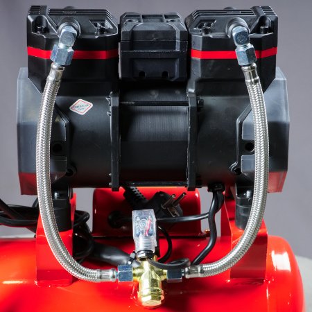 Компрессор безмасляный малошумный FUBAG Свободный Воздух (Free Air) 170/9/1.5 S в Магадане фото