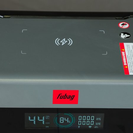 Портативная электростанция FUBAG AS 2400i (аккумулятор LiFePO4) в Магадане фото