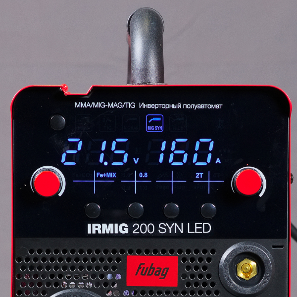 Сварочный полуавтомат FUBAG IRMIG 200 SYN LED с горелкой 250 А в комплекте в Магадане фото